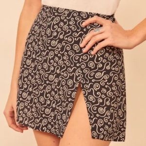 Reformation Margot Skirt in Spiral